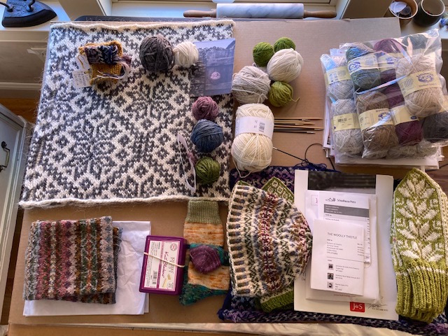 Knitting Table